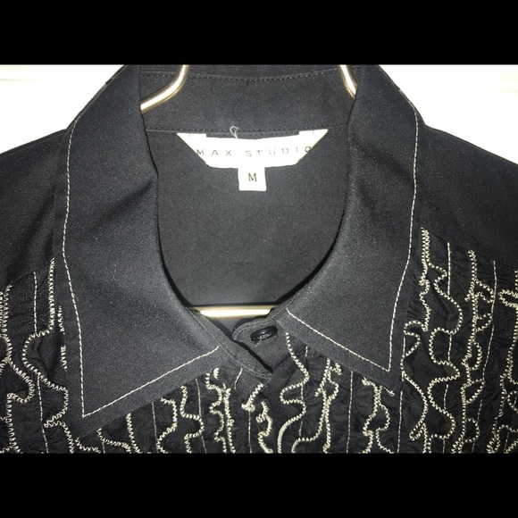Max Studio Women’s Ruffled Dress Shirt Medium - Picture 7 of 8